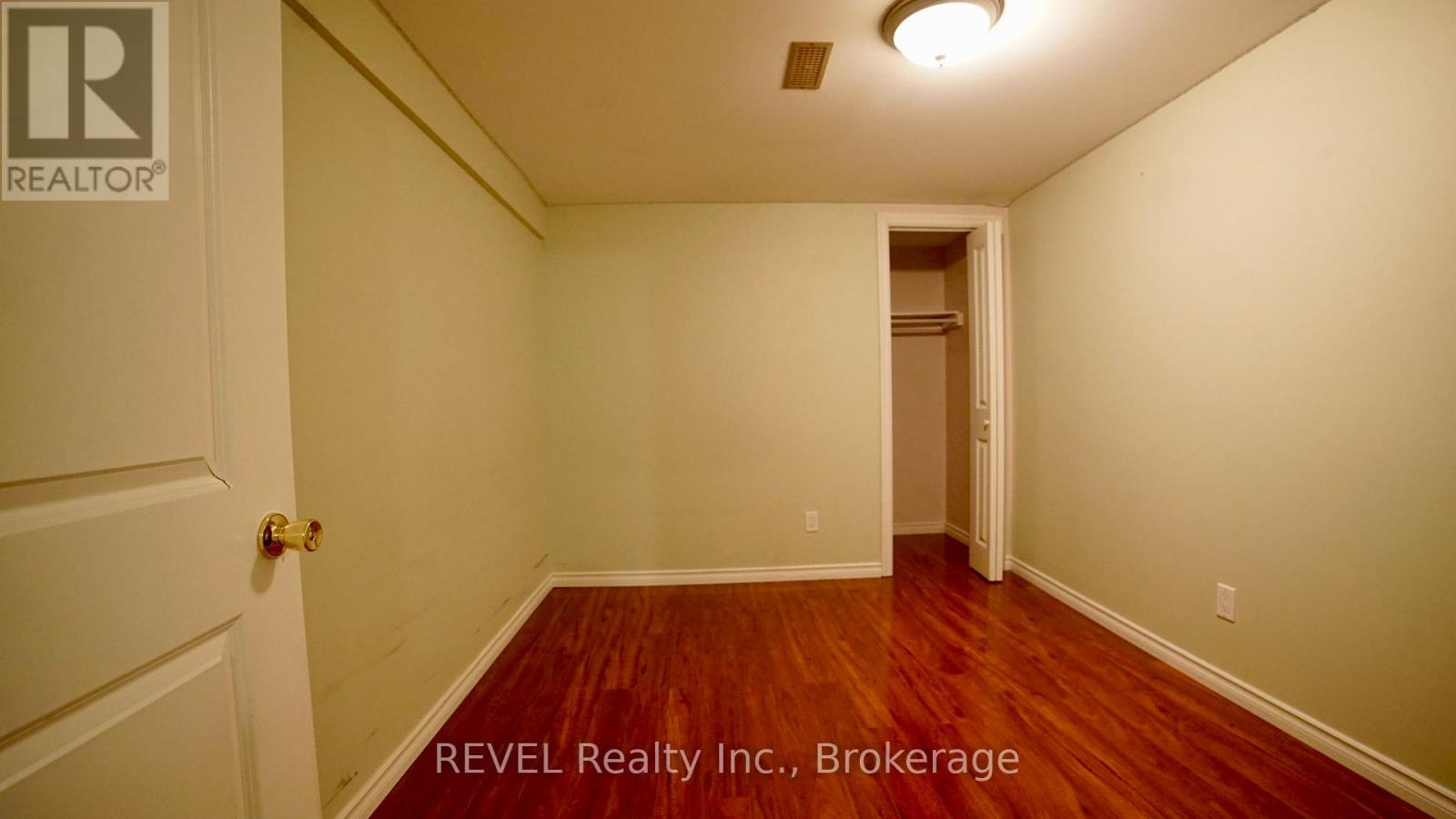 32 Vintage Crescent, St. Catharines, Ontario  L2S 3C3 - Photo 23 - X12939150