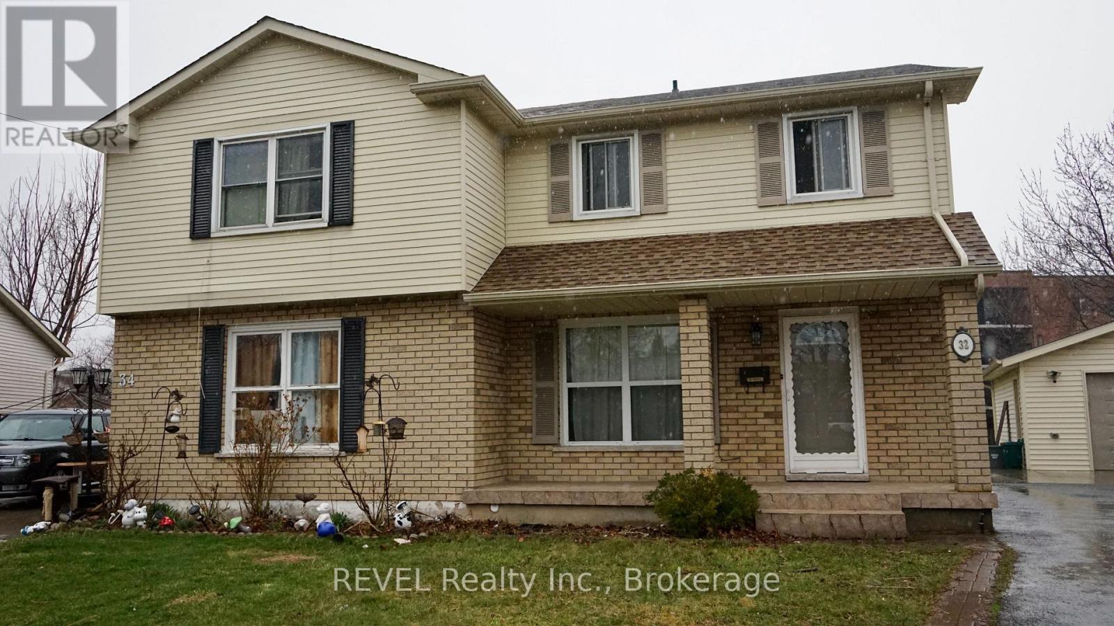 32 Vintage Crescent, St. Catharines, Ontario  L2S 3C3 - Photo 4 - X12939150