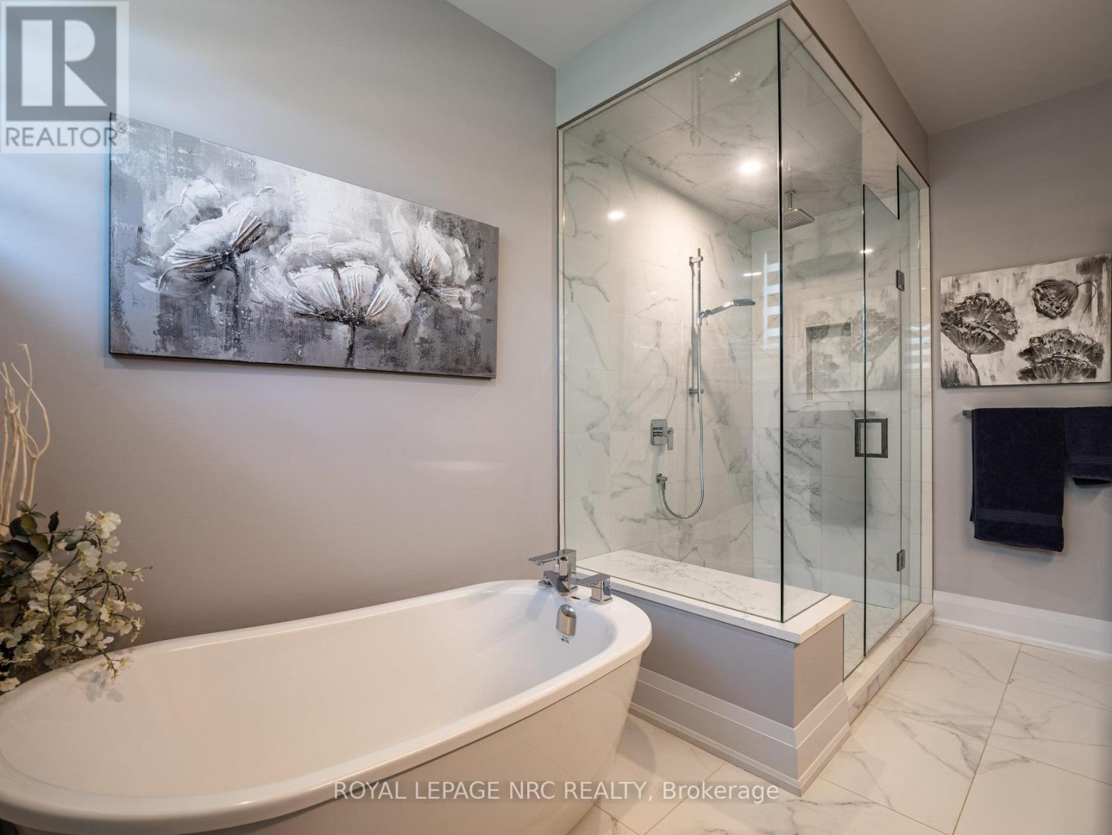 2 Fedorkow Lane, Niagara-On-The-Lake, Ontario  L0S 1P0 - Photo 29 - X12940376