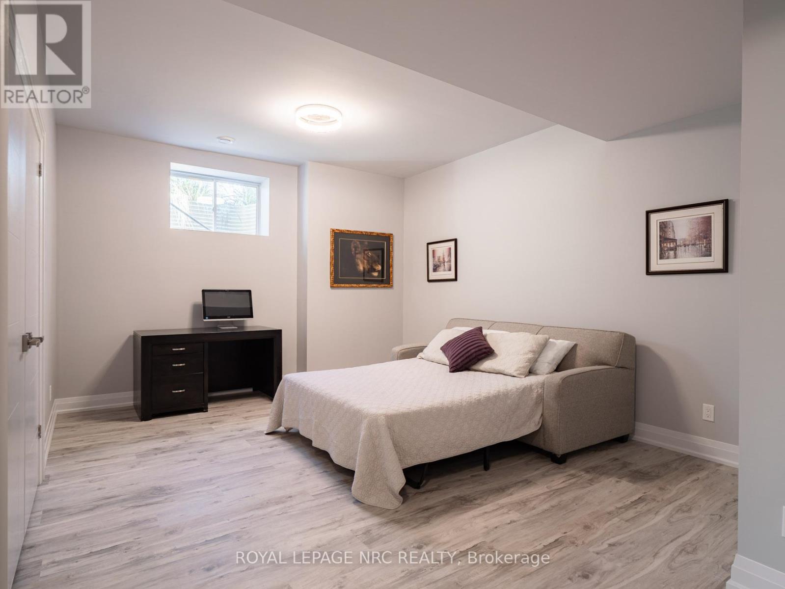 2 Fedorkow Lane, Niagara-On-The-Lake, Ontario  L0S 1P0 - Photo 34 - X12940376