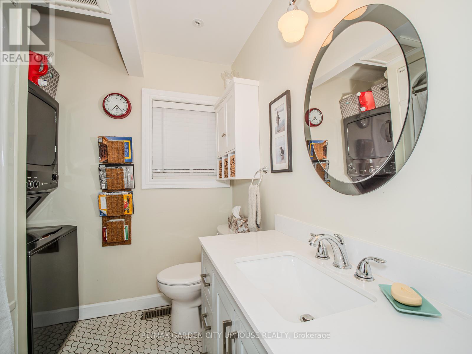 190 First Street Louth Street, St. Catharines, Ontario  L2S 0A6 - Photo 13 - X12940976