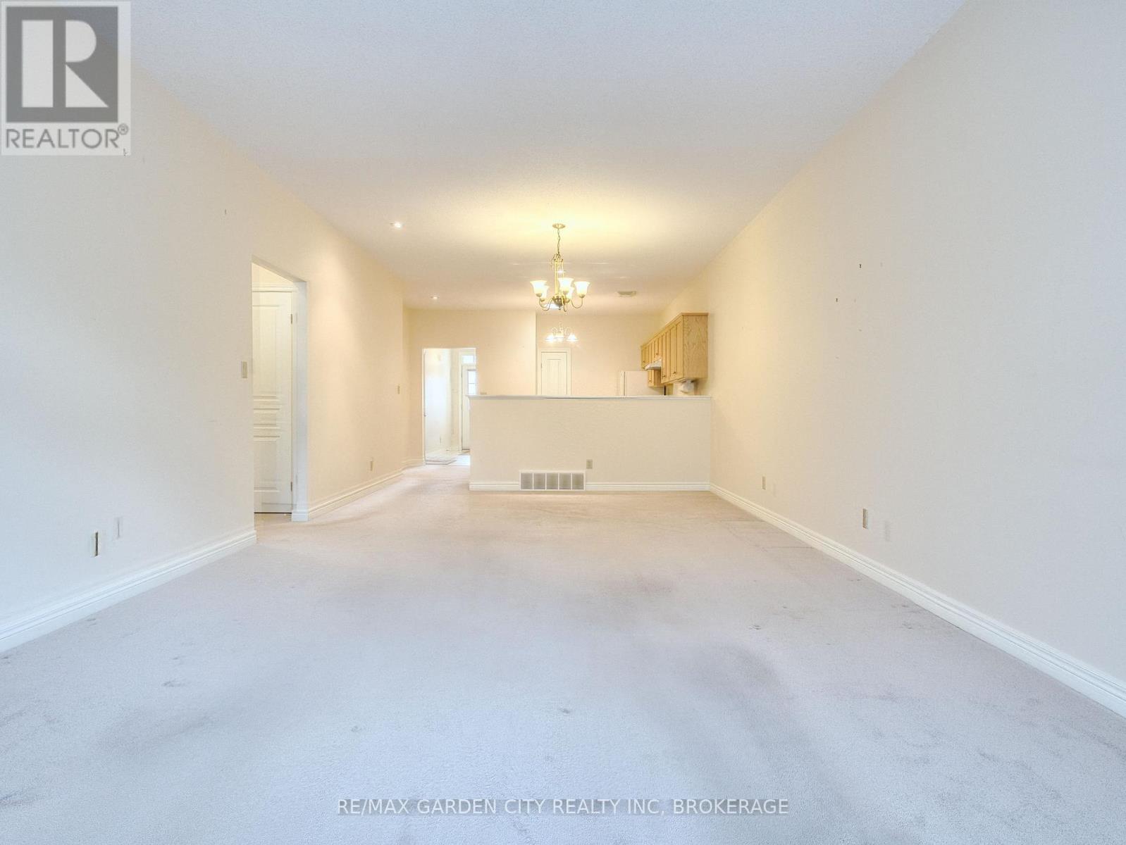 39 Vintners Lane, Grimsby, Ontario  L3M 5N7 - Photo 17 - X12942418