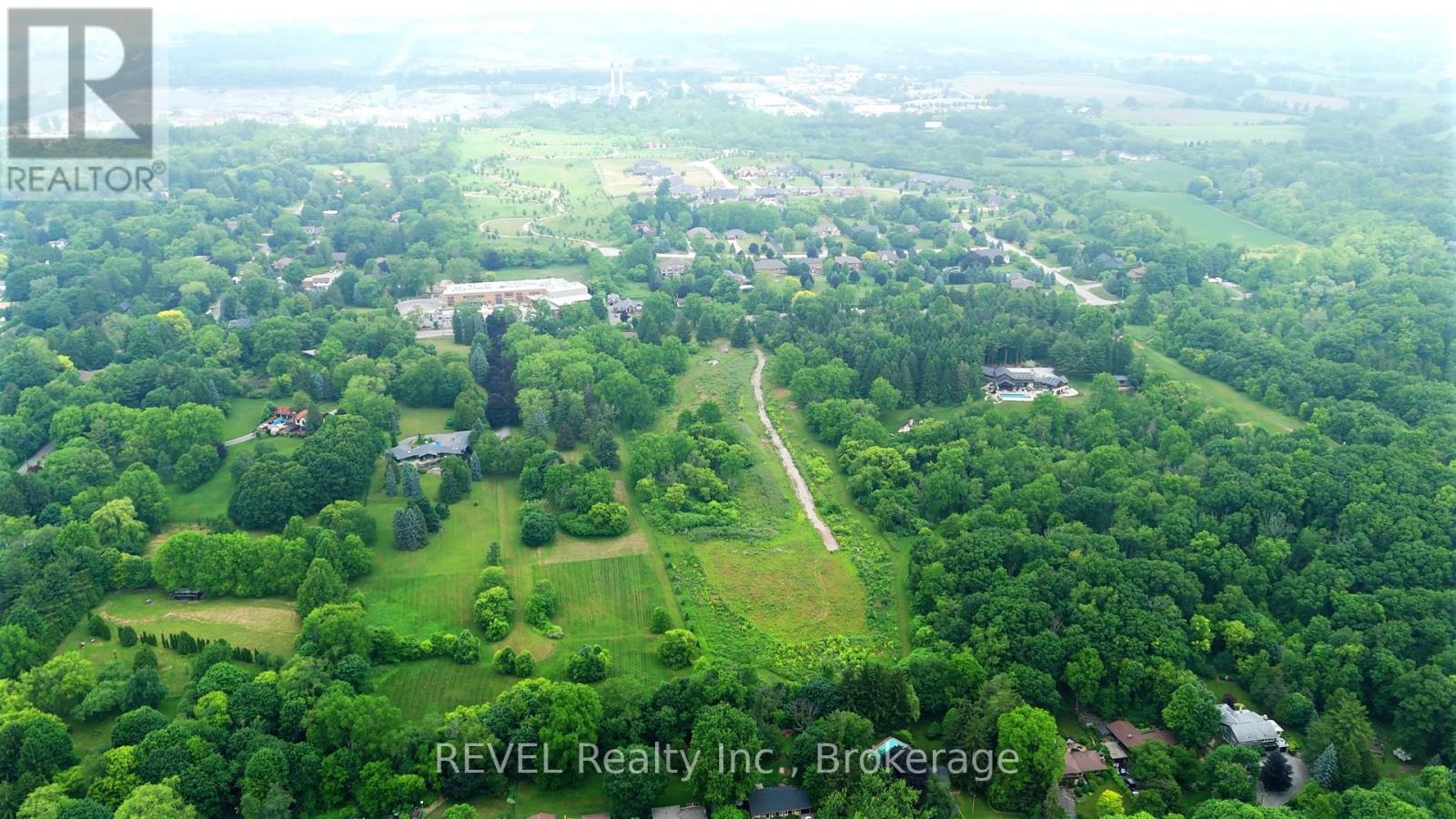 610-612-614 Harvest Road, Hamilton, Ontario  L9H 5K7 - Photo 4 - X12942504