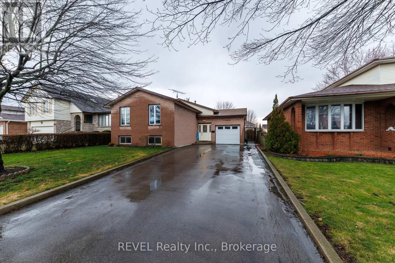 323 BARRICK ROAD, Port Colborne, Ontario