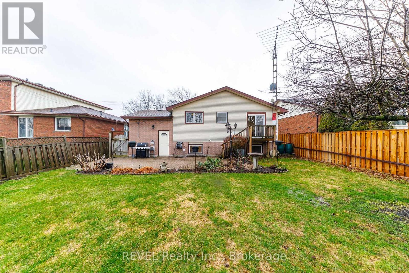 323 Barrick Road, Port Colborne, Ontario  L3K 4B6 - Photo 31 - X12942542