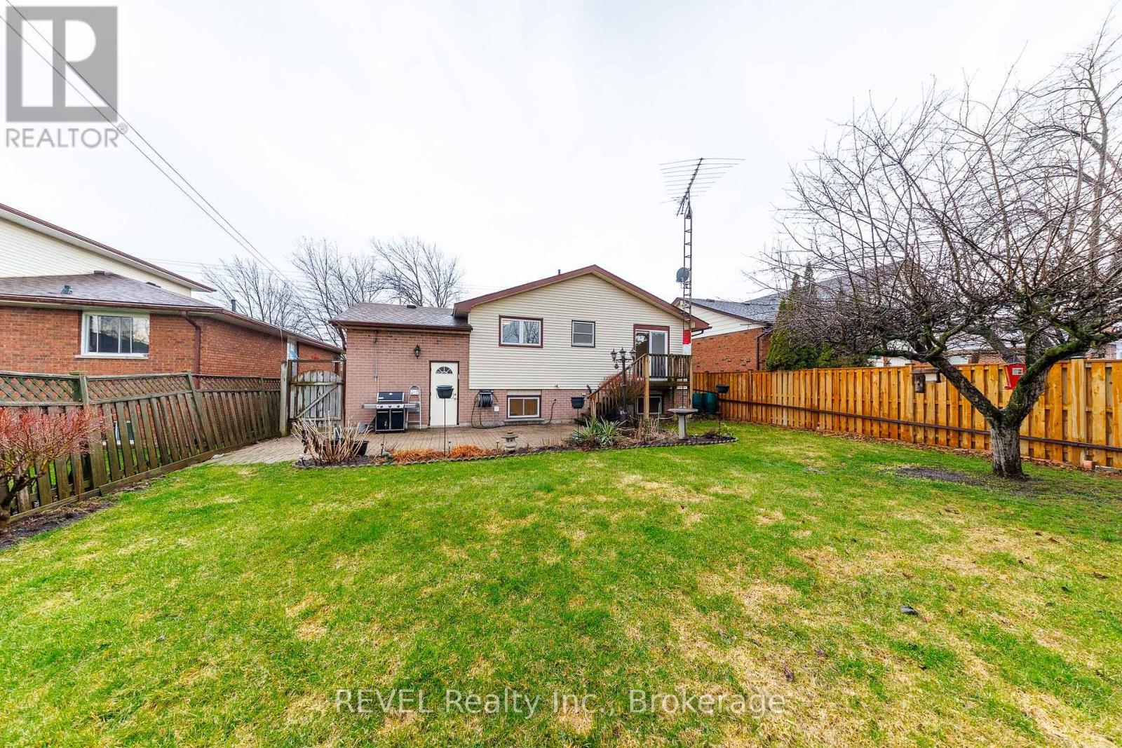 323 Barrick Road, Port Colborne, Ontario  L3K 4B6 - Photo 32 - X12942542