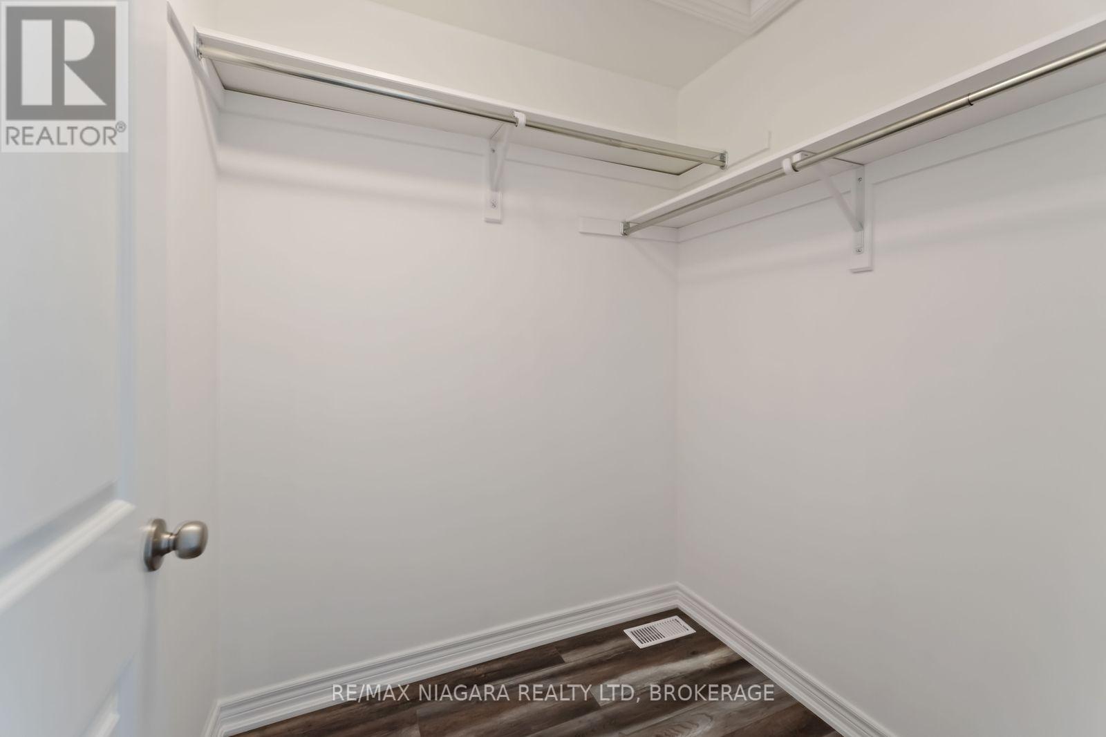 81 Grove Street, Welland, Ontario  L3B 4B3 - Photo 26 - X12942864