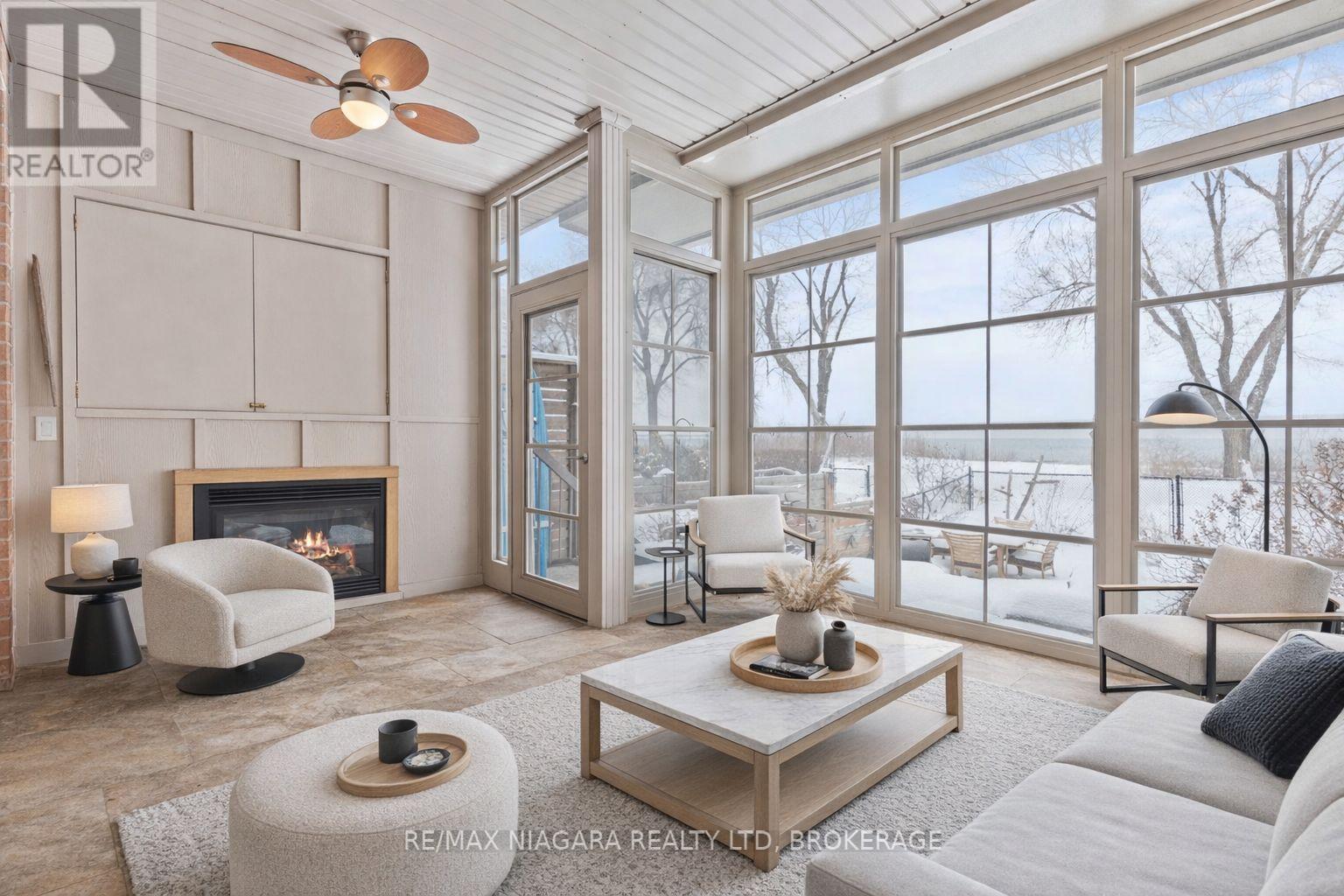 1069 BEACH BOULEVARD, Hamilton, Ontario