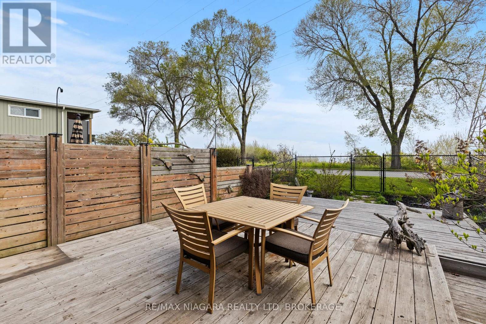 1069 Beach Boulevard, Hamilton, Ontario  L8H 6Z9 - Photo 36 - X12950128