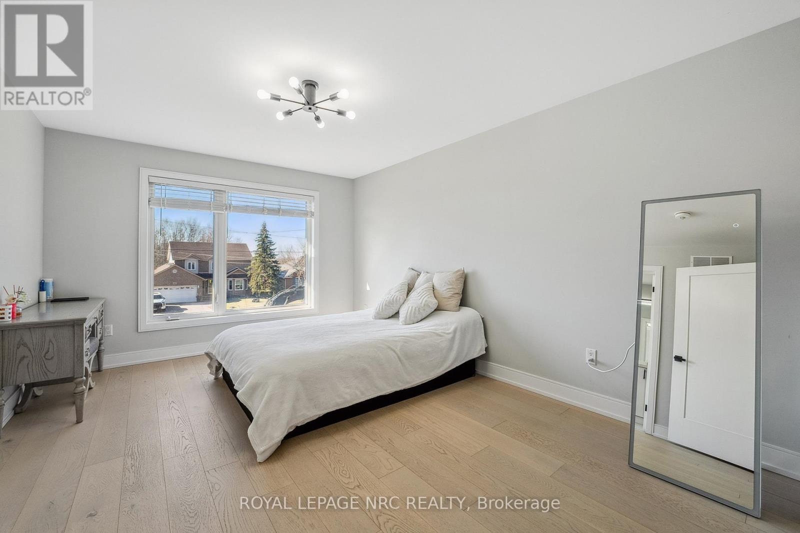 668 Quaker Road, Welland, Ontario  L3C 3H2 - Photo 13 - X12950198