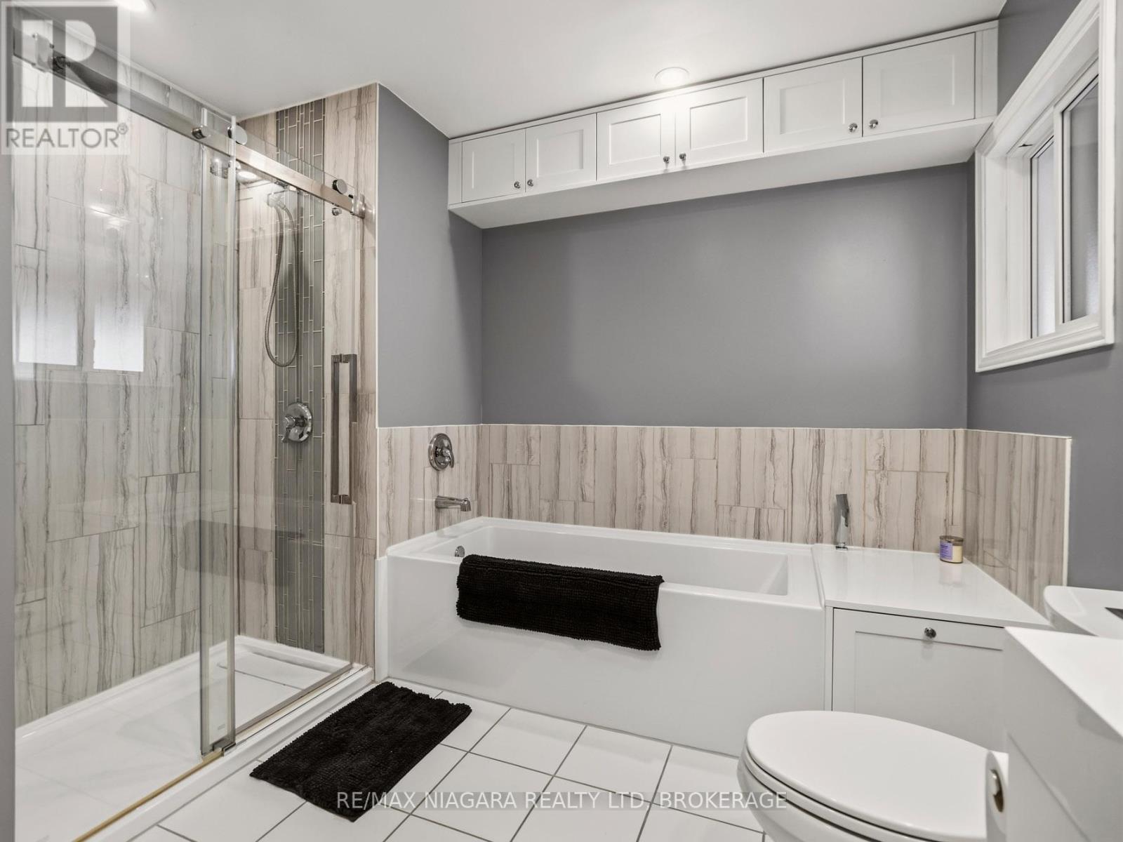 198 Murray Street, Fort Erie, Ontario  L2A 2B6 - Photo 16 - X12953540