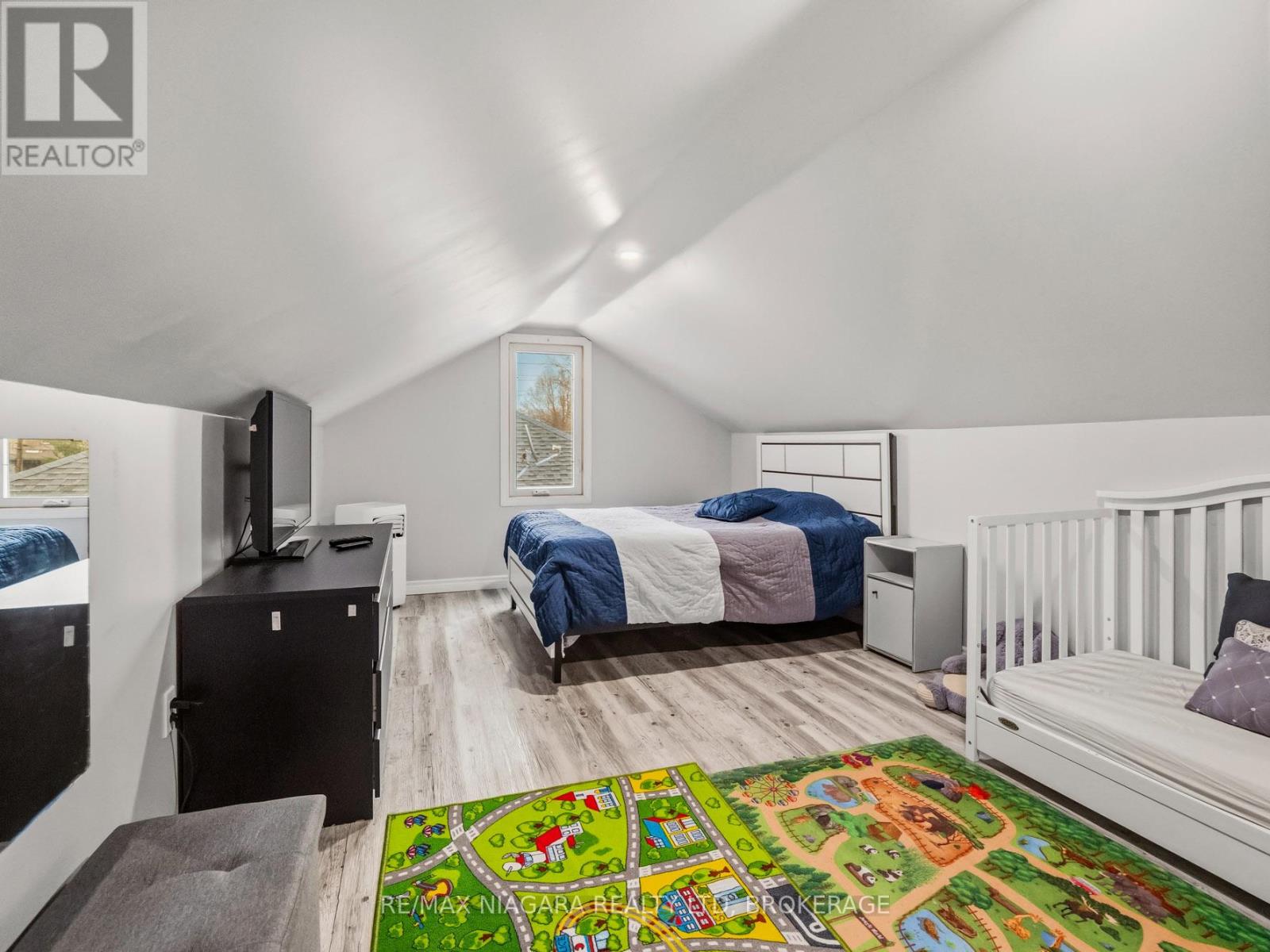 198 Murray Street, Fort Erie, Ontario  L2A 2B6 - Photo 18 - X12953540