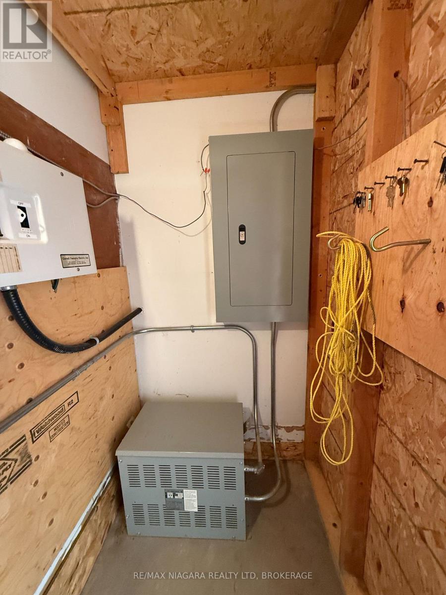 4300 Gilmore Road, Fort Erie, Ontario  L0S 1S0 - Photo 35 - X12953612