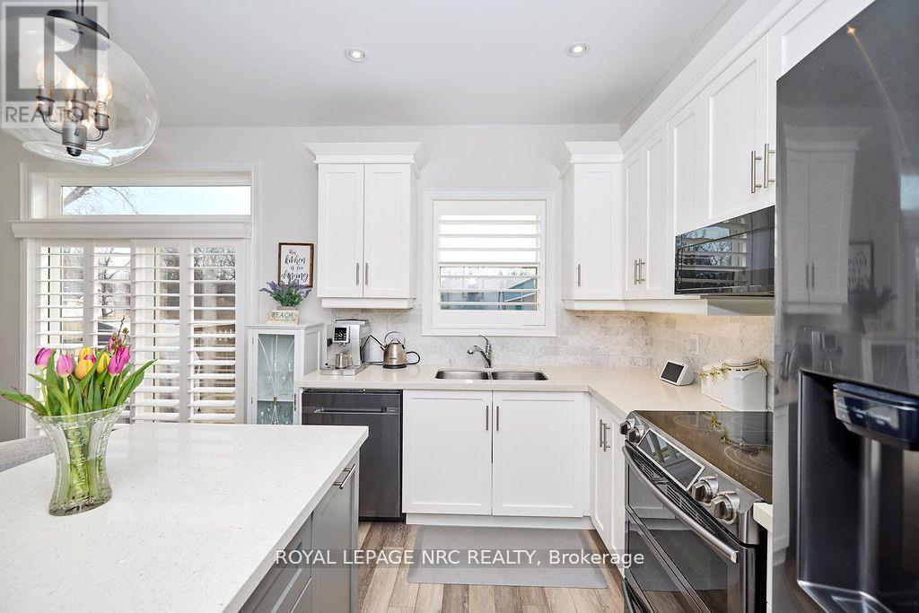 3806 Ryan Avenue, Fort Erie, Ontario  L0S 1B0 - Photo 11 - X12953720