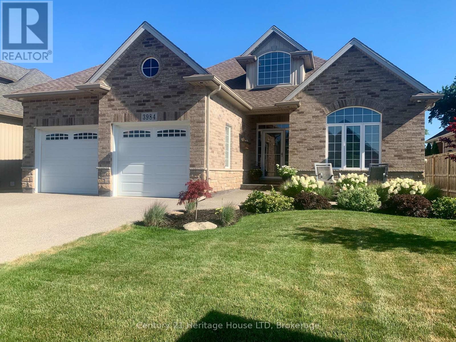 3984 VILLAGE CREEK DRIVE, Fort Erie, Ontario