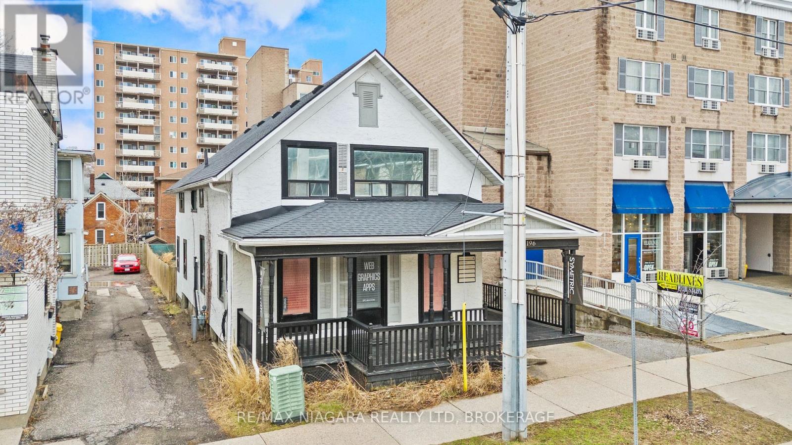196 King Street, St. Catharines, Ontario  L2R 3J7 - Photo 2 - X12954136