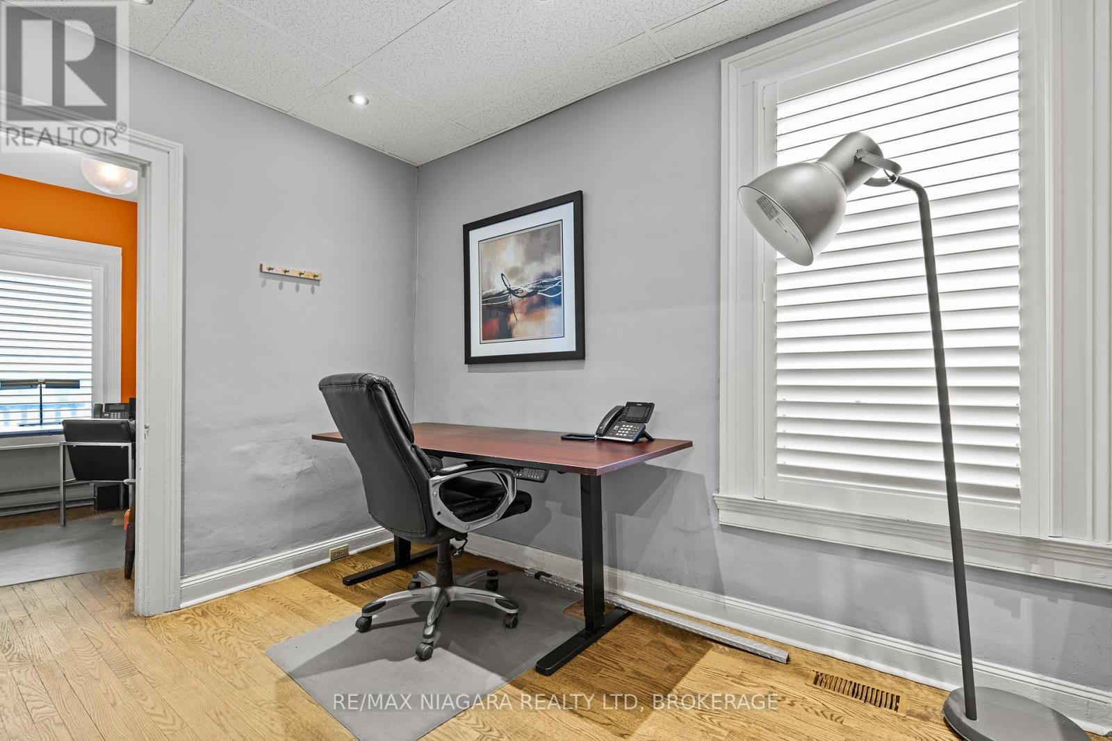 196 King Street, St. Catharines, Ontario  L2R 3J7 - Photo 8 - X12954136