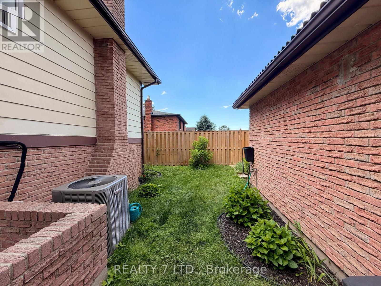6479 Burwood Avenue, Niagara Falls, Ontario  L2H 1Z6 - Photo 26 - X12959206