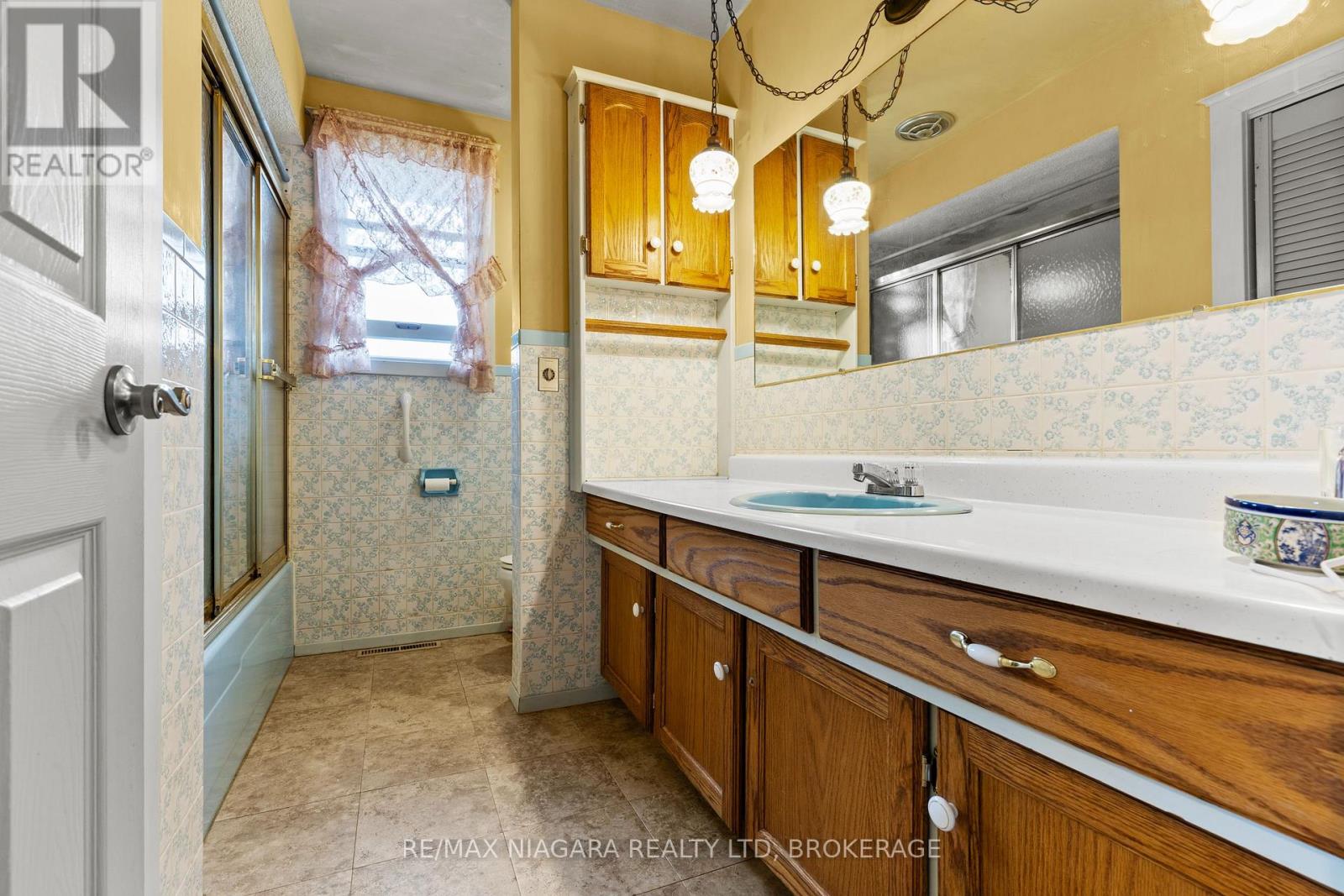 1458 Line 6 Road, Niagara-On-The-Lake, Ontario  L0S 1J0 - Photo 22 - X12960984