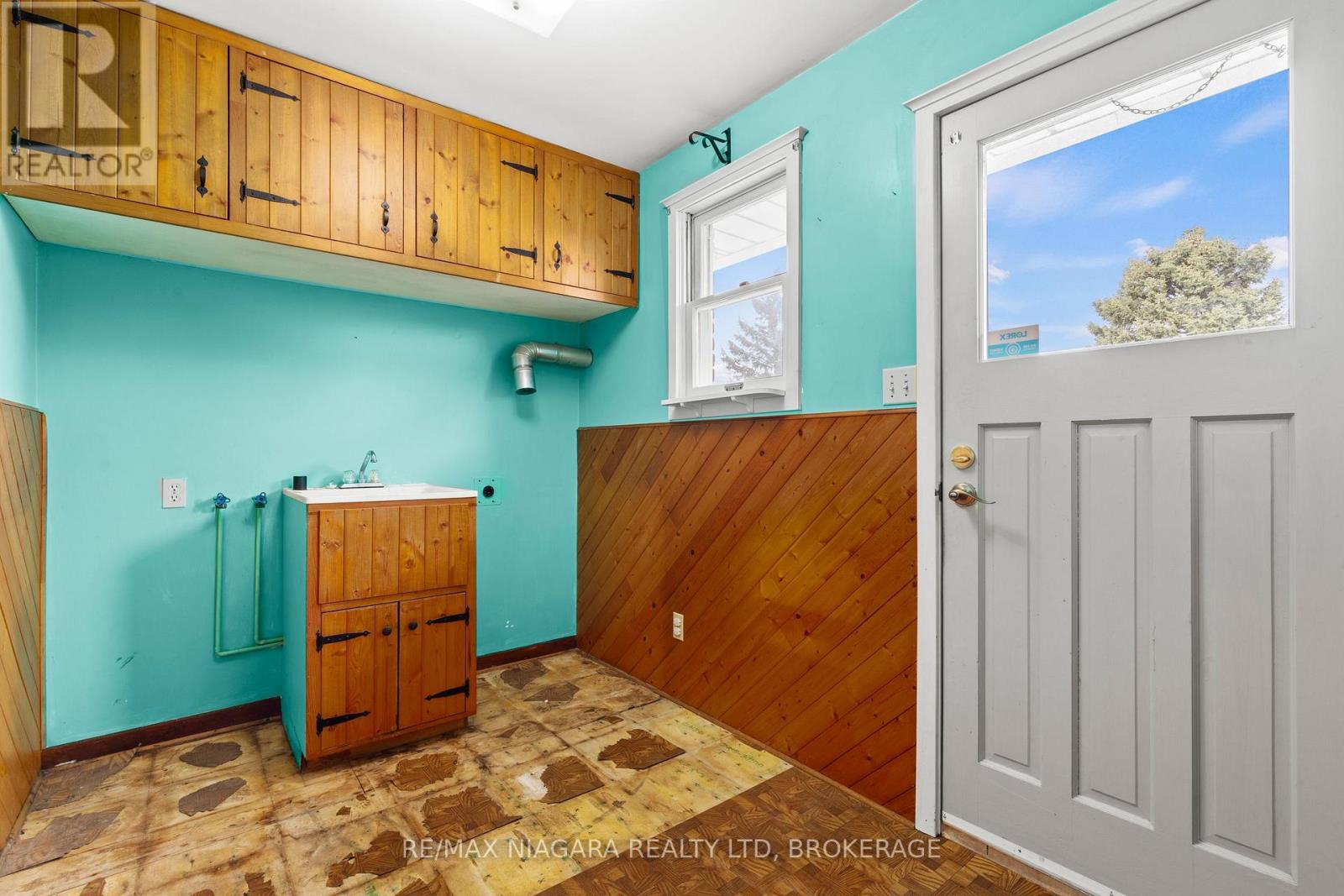 1458 Line 6 Road, Niagara-On-The-Lake, Ontario  L0S 1J0 - Photo 23 - X12960984