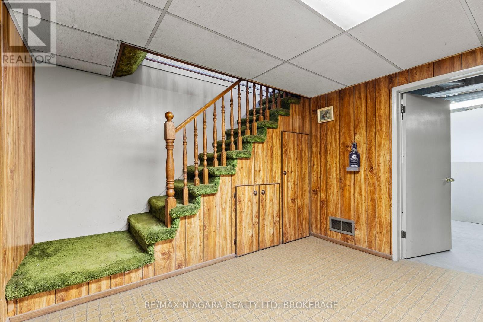 1458 Line 6 Road, Niagara-On-The-Lake, Ontario  L0S 1J0 - Photo 26 - X12960984