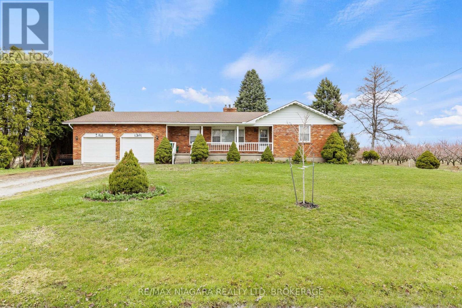 1458 Line 6 Road, Niagara-On-The-Lake, Ontario  L0S 1J0 - Photo 3 - X12960984