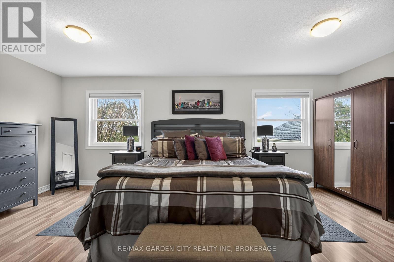 7059 Parkside Road, Niagara Falls, Ontario  L2H 3L6 - Photo 40 - X12962606