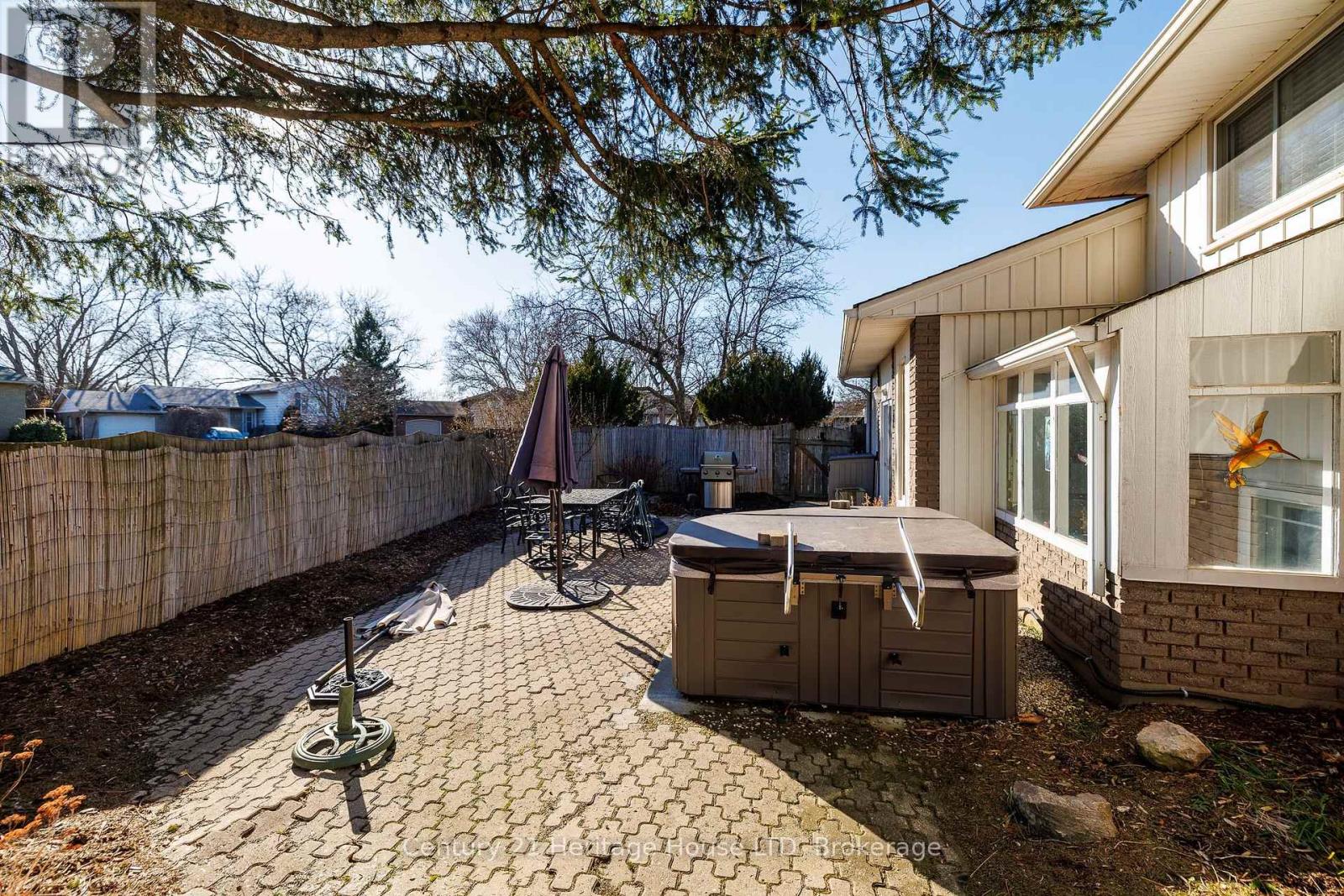 3112 Ussher Street, Niagara Falls, Ontario  L2G 6M2 - Photo 41 - X12964964