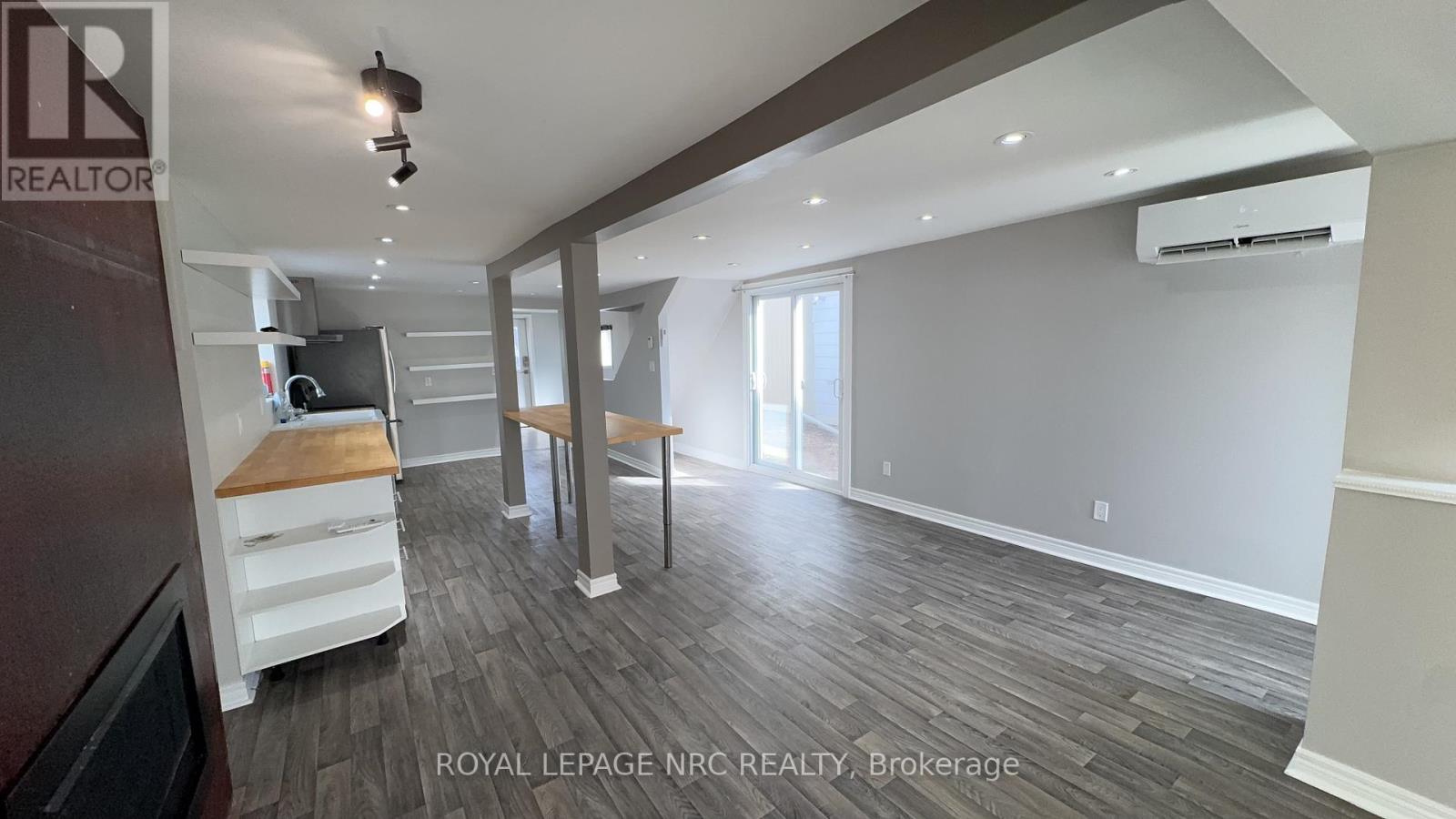 10 Thorold Road, Welland, Ontario  L3C 3T2 - Photo 6 - X12965398