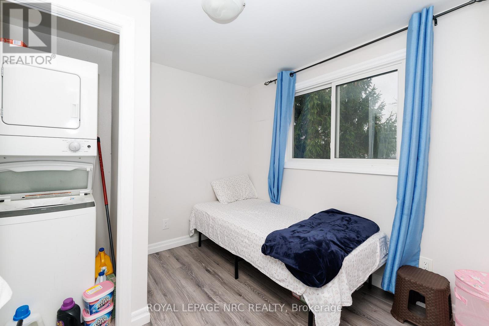 14 Roxborough Court, St. Catharines, Ontario  L2M 6E3 - Photo 16 - X12965424