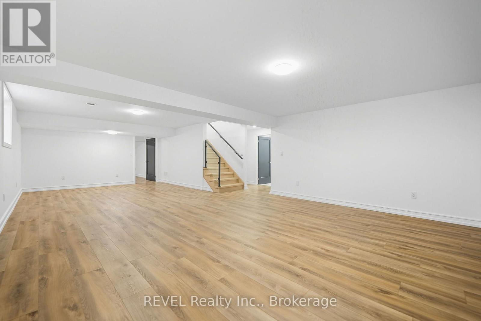 40 Ivy Crescent, Thorold, Ontario  L2V 0J9 - Photo 35 - X12968150