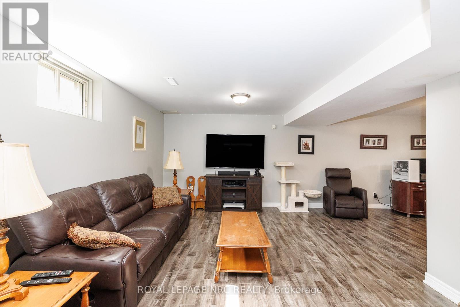 16 Leonard Drive, St. Catharines, Ontario  L2S 3V2 - Photo 22 - X12968262