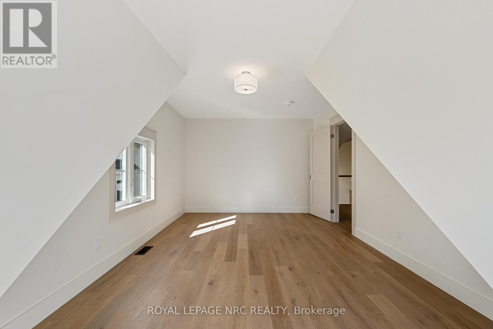 4058 Glenspring Road, Fort Erie, Ontario  L0S 1B0 - Photo 36 - X12969934