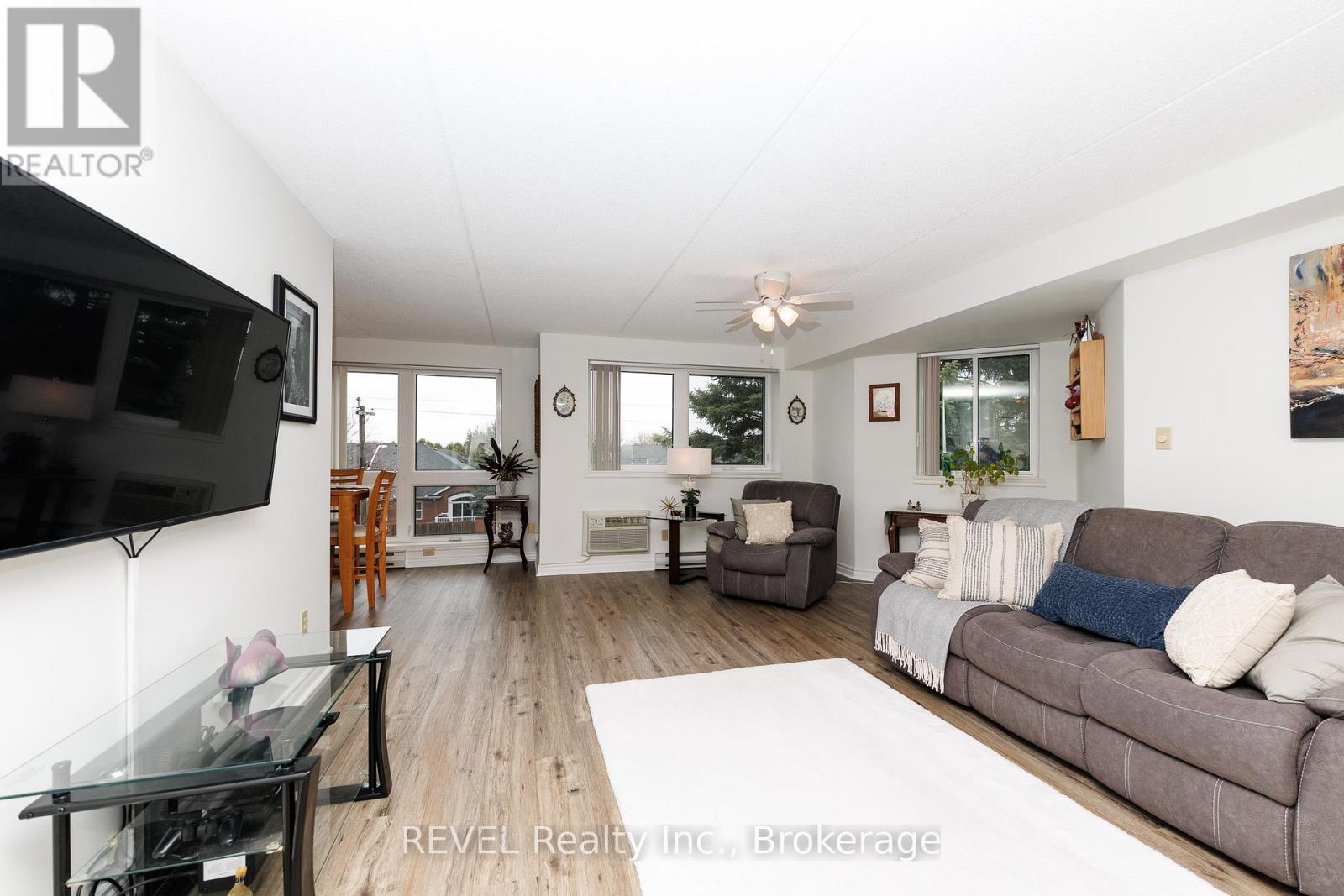 301 - 3364 Montrose Road, Niagara Falls, Ontario  L2H 0J8 - Photo 9 - X12975438