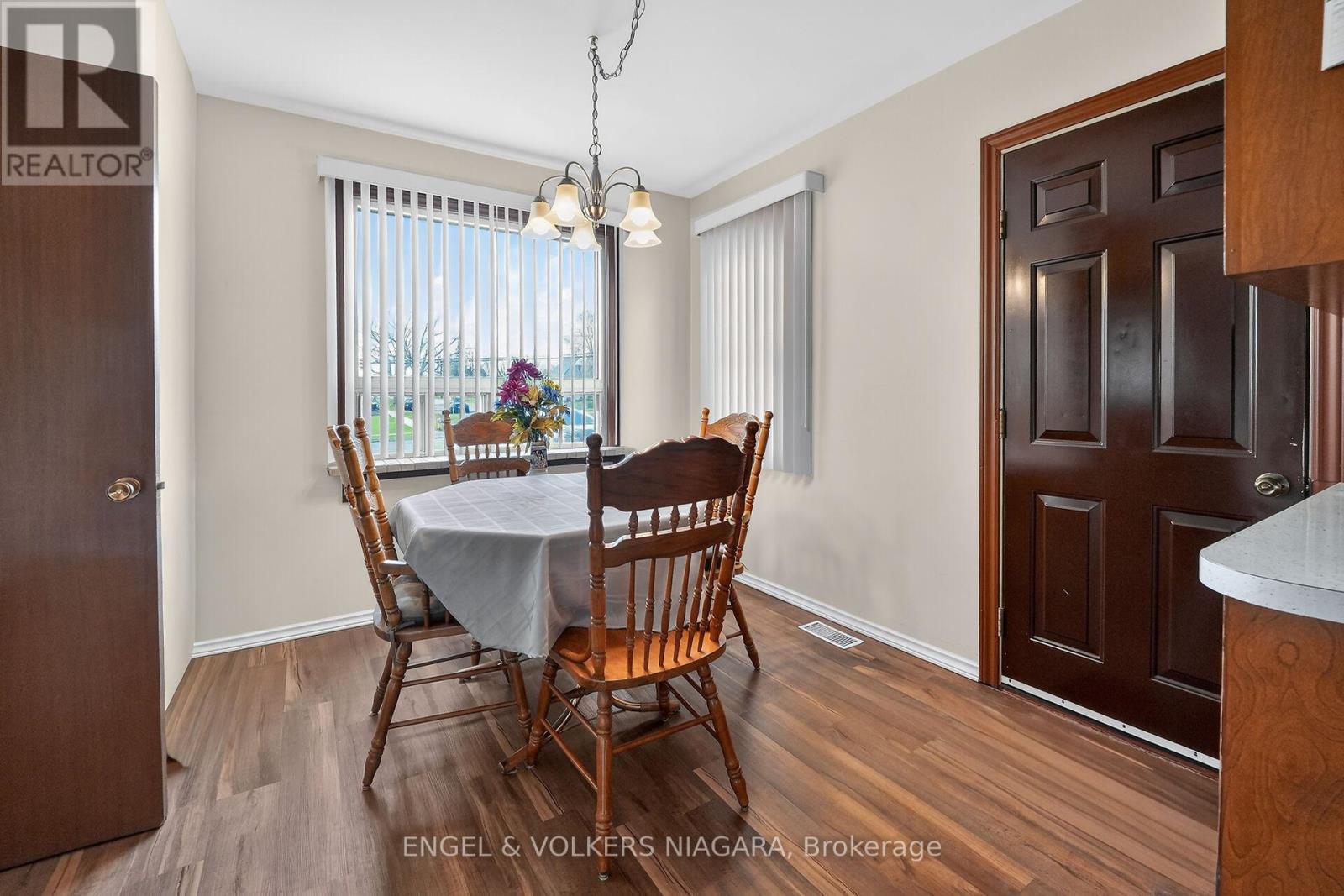 260 St. Paul Street W, St. Catharines, Ontario  L2S 2E7 - Photo 12 - X12977760