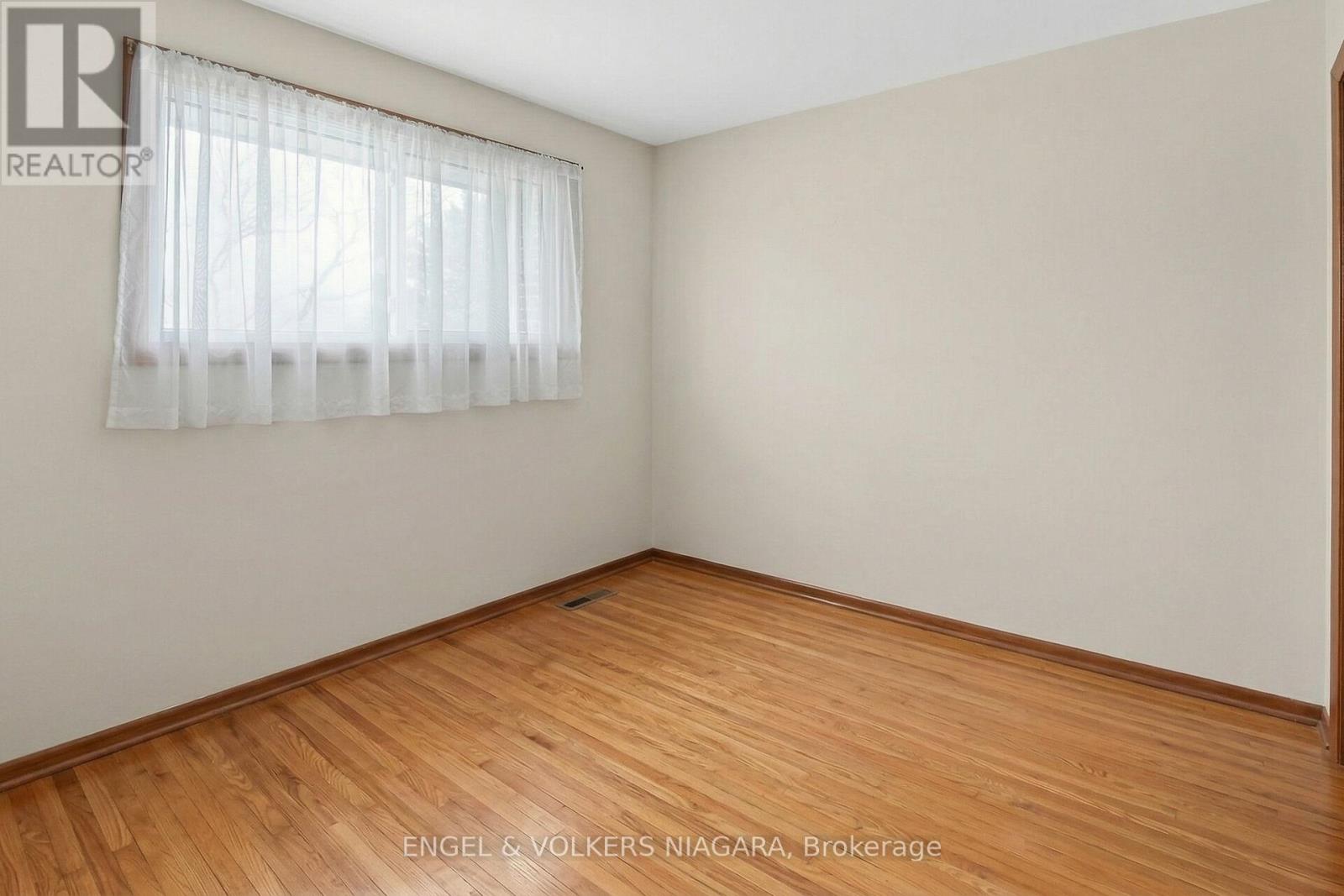 260 St. Paul Street W, St. Catharines, Ontario  L2S 2E7 - Photo 20 - X12977760