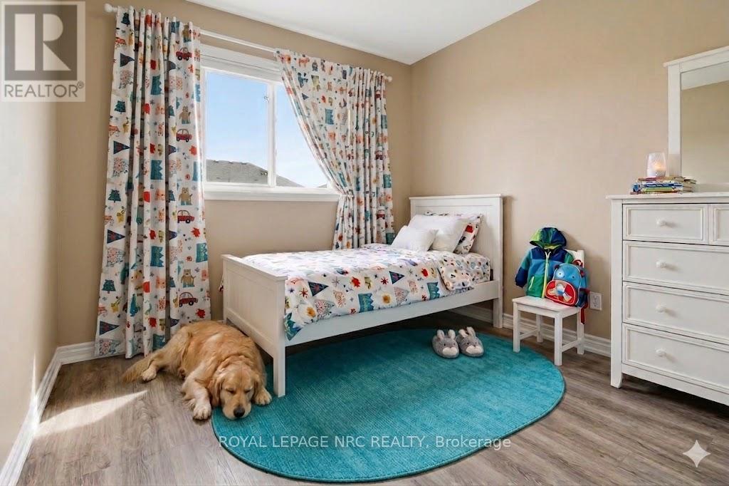 323 Silverwood Avenue, Welland, Ontario  L3C 0C5 - Photo 18 - X12977986