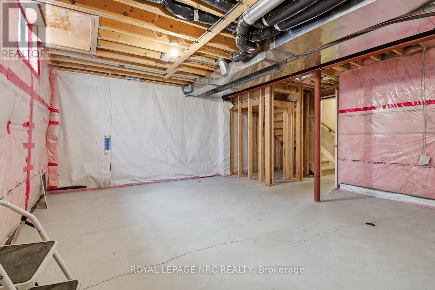 323 Silverwood Avenue, Welland, Ontario  L3C 0C5 - Photo 27 - X12977986