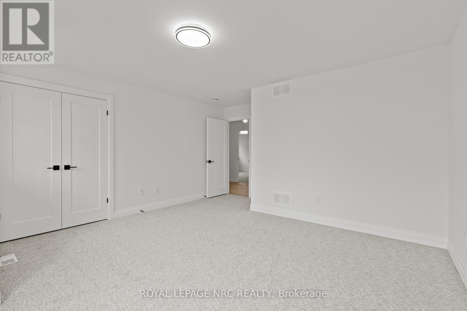 4705 Lee Avenue, Niagara Falls, Ontario  L2H 1M7 - Photo 21 - X12979020