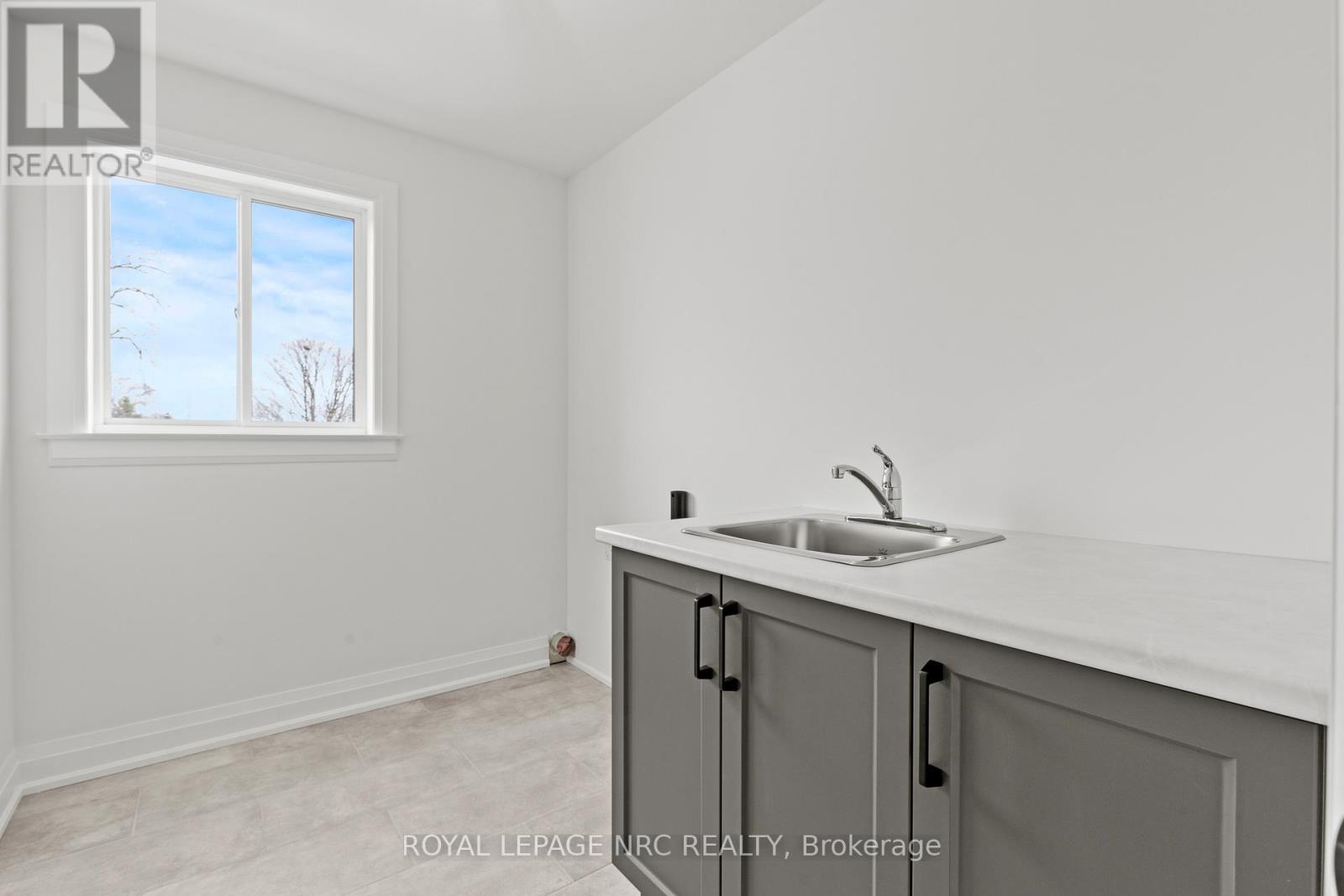 4705 Lee Avenue, Niagara Falls, Ontario  L2H 1M7 - Photo 27 - X12979020