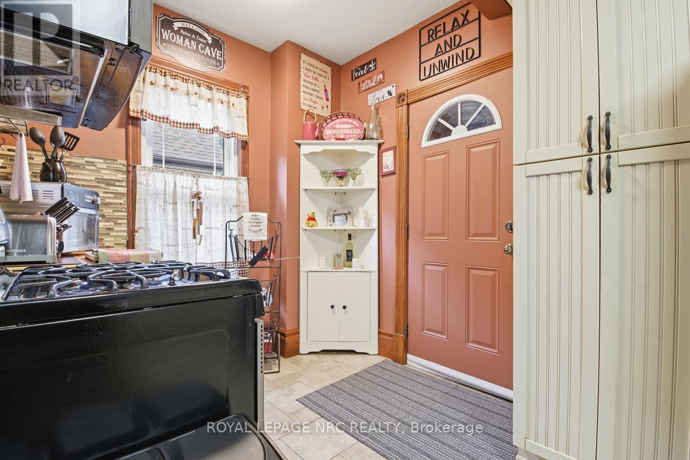 5981 Culp Street, Niagara Falls, Ontario  L2G 2B6 - Photo 12 - X12979378