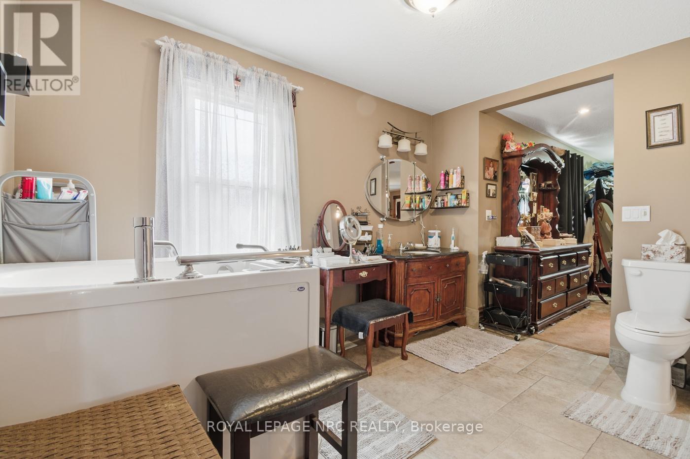 5981 Culp Street, Niagara Falls, Ontario  L2G 2B6 - Photo 25 - X12979378