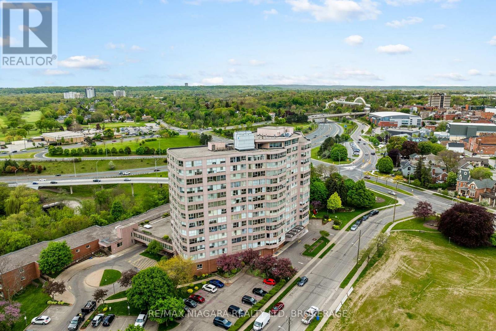 B5 - 7 Gale Crescent, St. Catharines, Ontario  L2R 7M8 - Photo 48 - X12983432