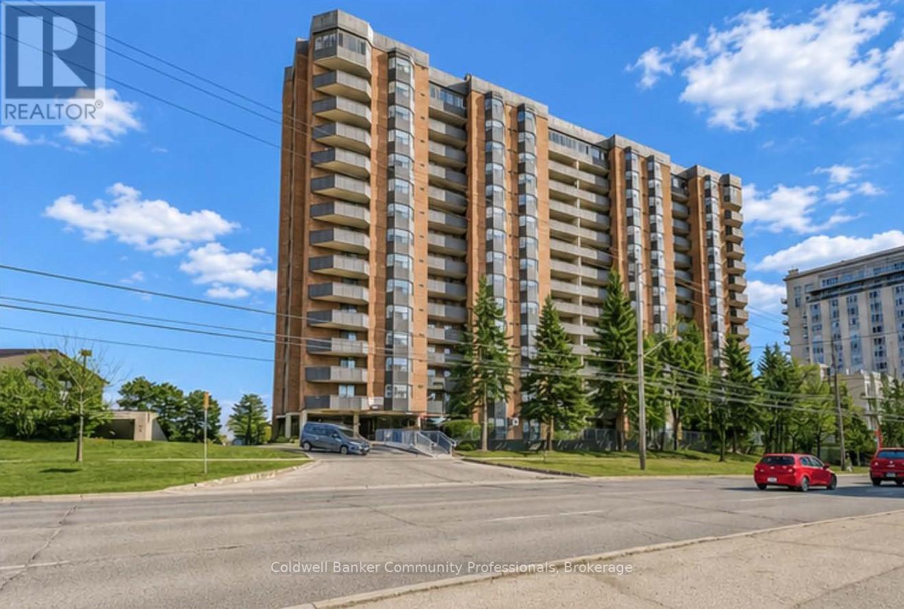 804 - 3845 LAKE SHORE BOULEVARD W, Toronto, Ontario