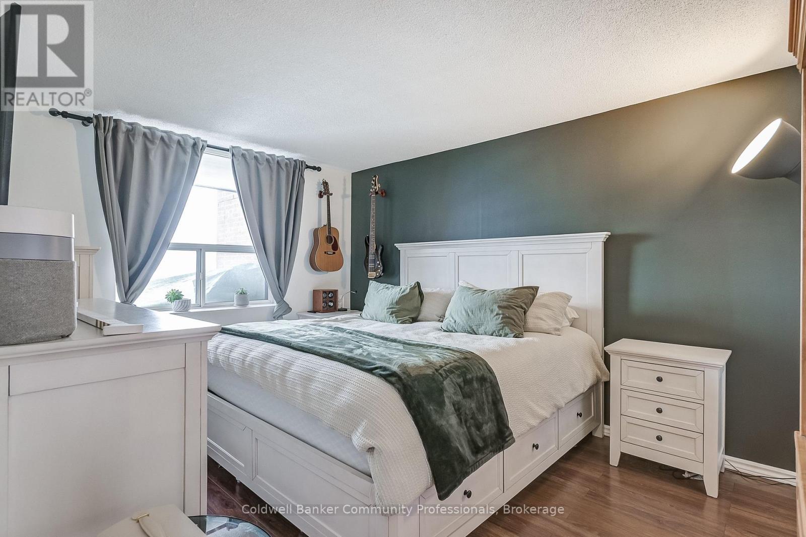 804 - 3845 Lake Shore Boulevard W, Toronto, Ontario  M8W 4Y3 - Photo 31 - W12983632