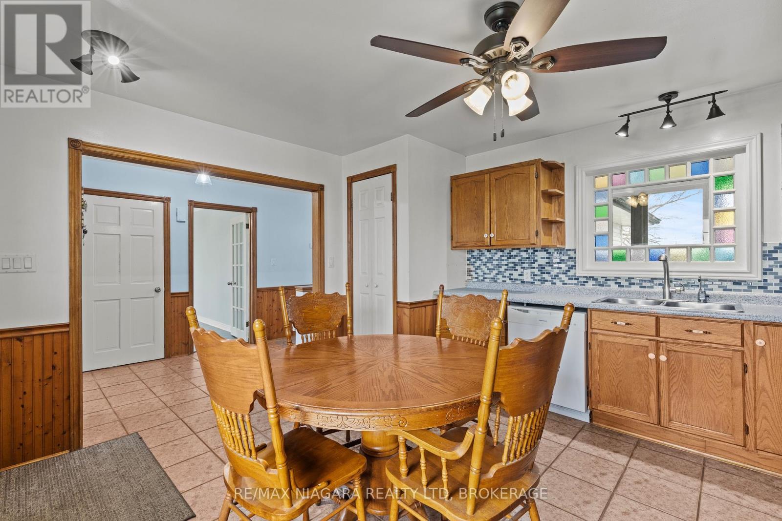 60826 Regional Rd 27 Road, Wainfleet, Ontario  L3B 5N6 - Photo 10 - X12987196