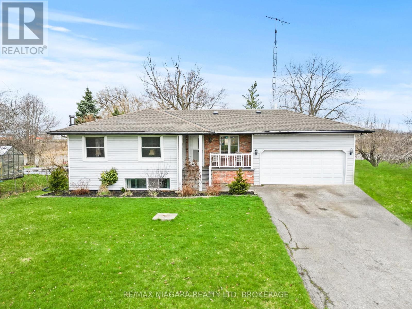 60826 Regional Rd 27 Road, Wainfleet, Ontario  L3B 5N6 - Photo 2 - X12987196