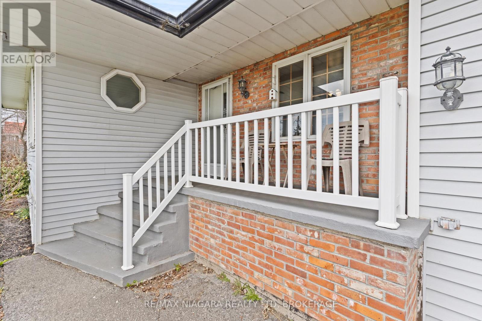 60826 Regional Rd 27 Road, Wainfleet, Ontario  L3B 5N6 - Photo 4 - X12987196