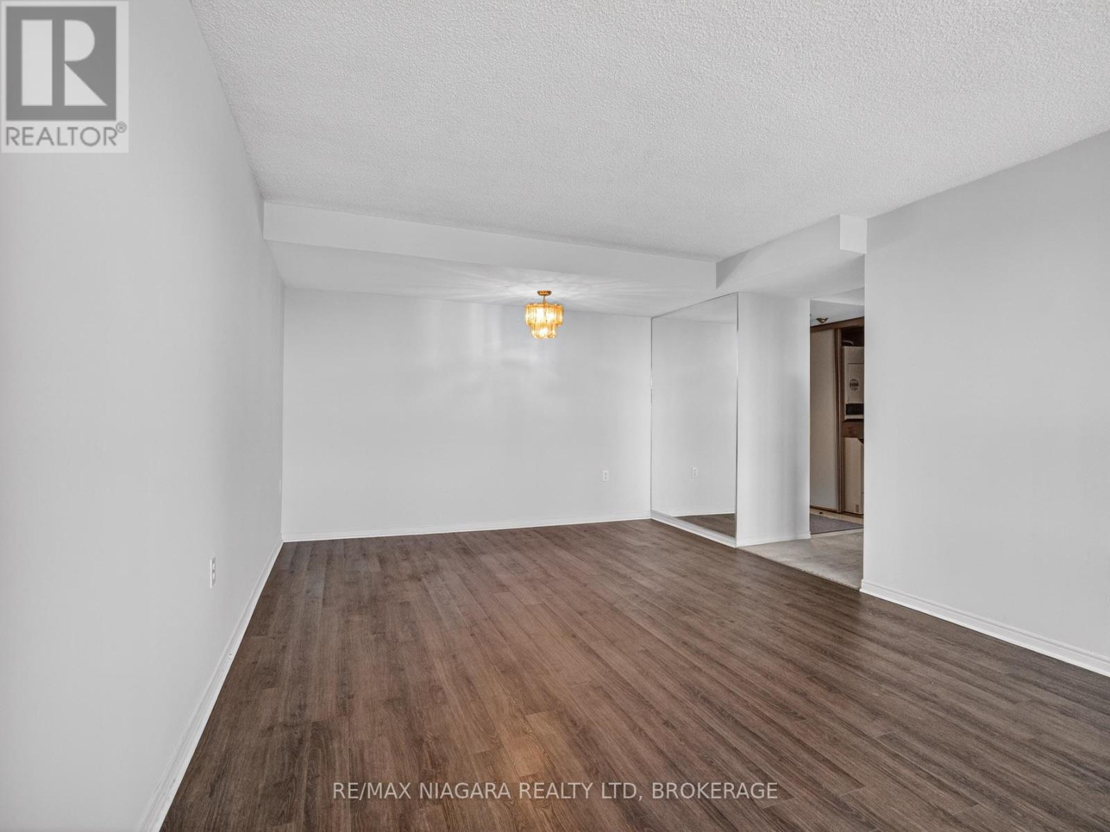 701 - 5100 Dorchester Road, Niagara Falls, Ontario  L2E 7H4 - Photo 20 - X12992582