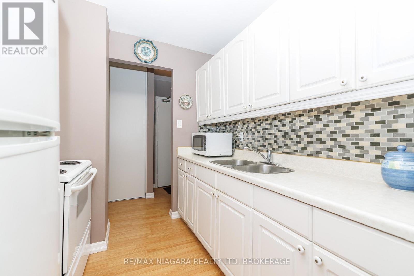 710 - 359 Geneva Street, St. Catharines, Ontario  L2N 2G5 - Photo 19 - X12993136